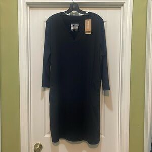 Lightbare - NWT uv protection basic black dress - pockets - size XL